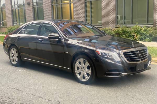 Mercedes-Benz E-Class business sedan